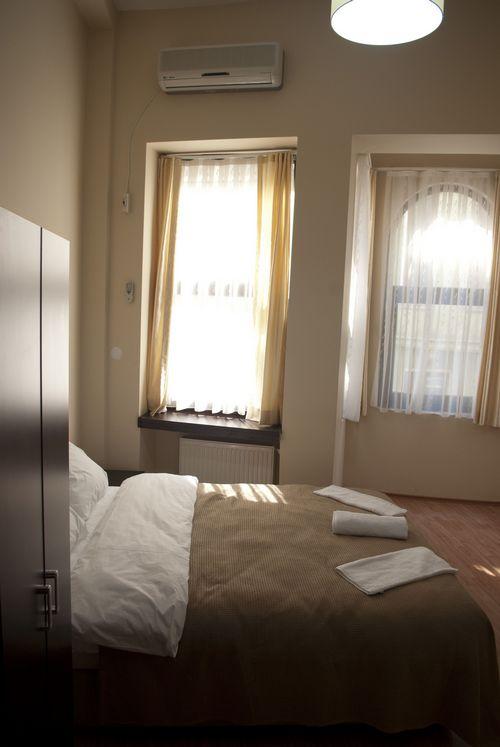 Melek Hotels Pera Istanboel Kamer foto